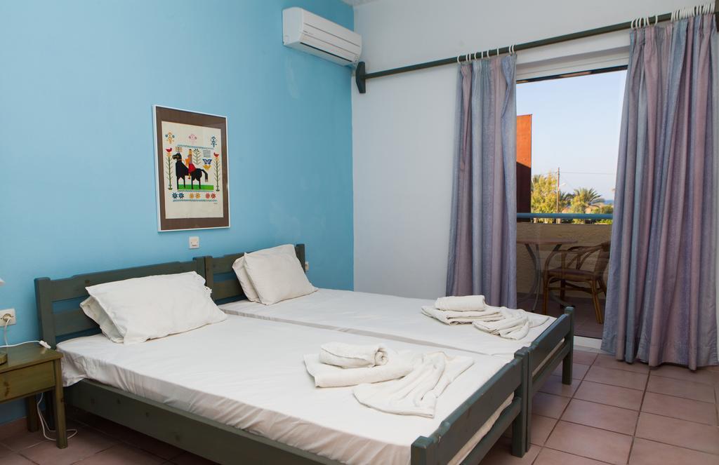 Blue Dream Apartahotel 3*